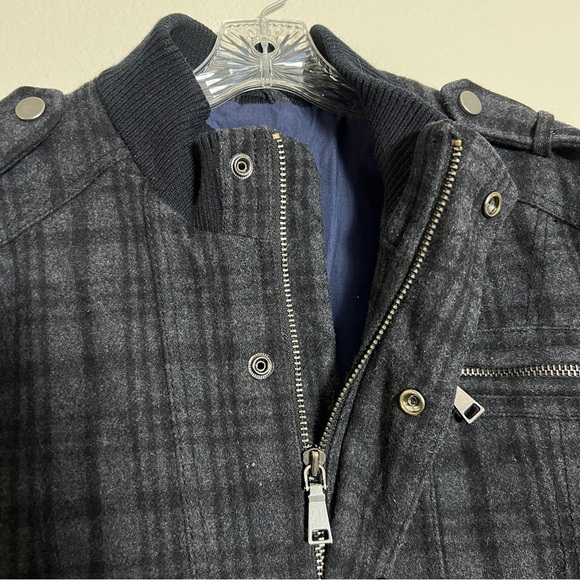 INC Internacional Concepts Plaid Zip-Up Jacket Size L - Picture 3 of 8